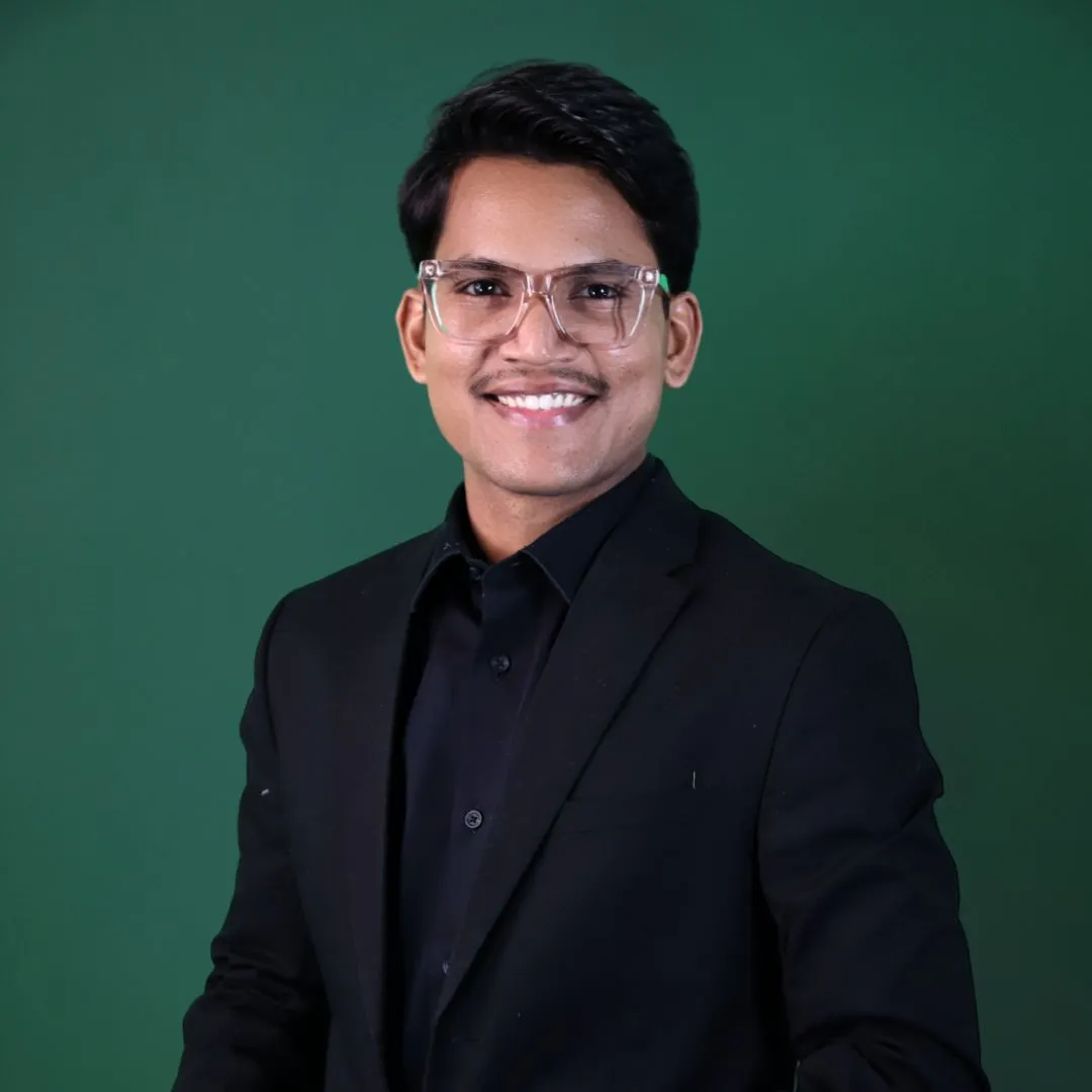Manish Rawat - Director at AdMoto